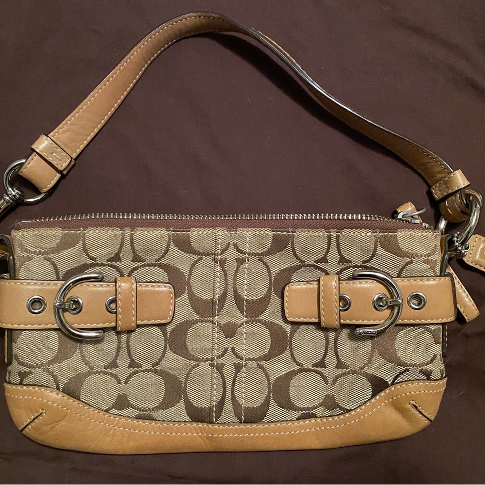 Small Coach Handbag/clutch/wristlet Gently used.